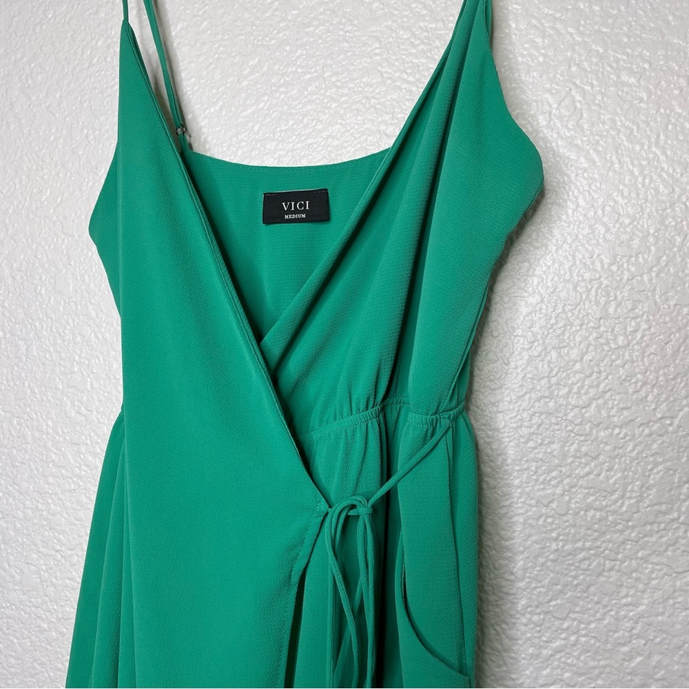 VICI Green Sleeveless Wrap Tie Mini Dress Medium - Picture 2 of 6